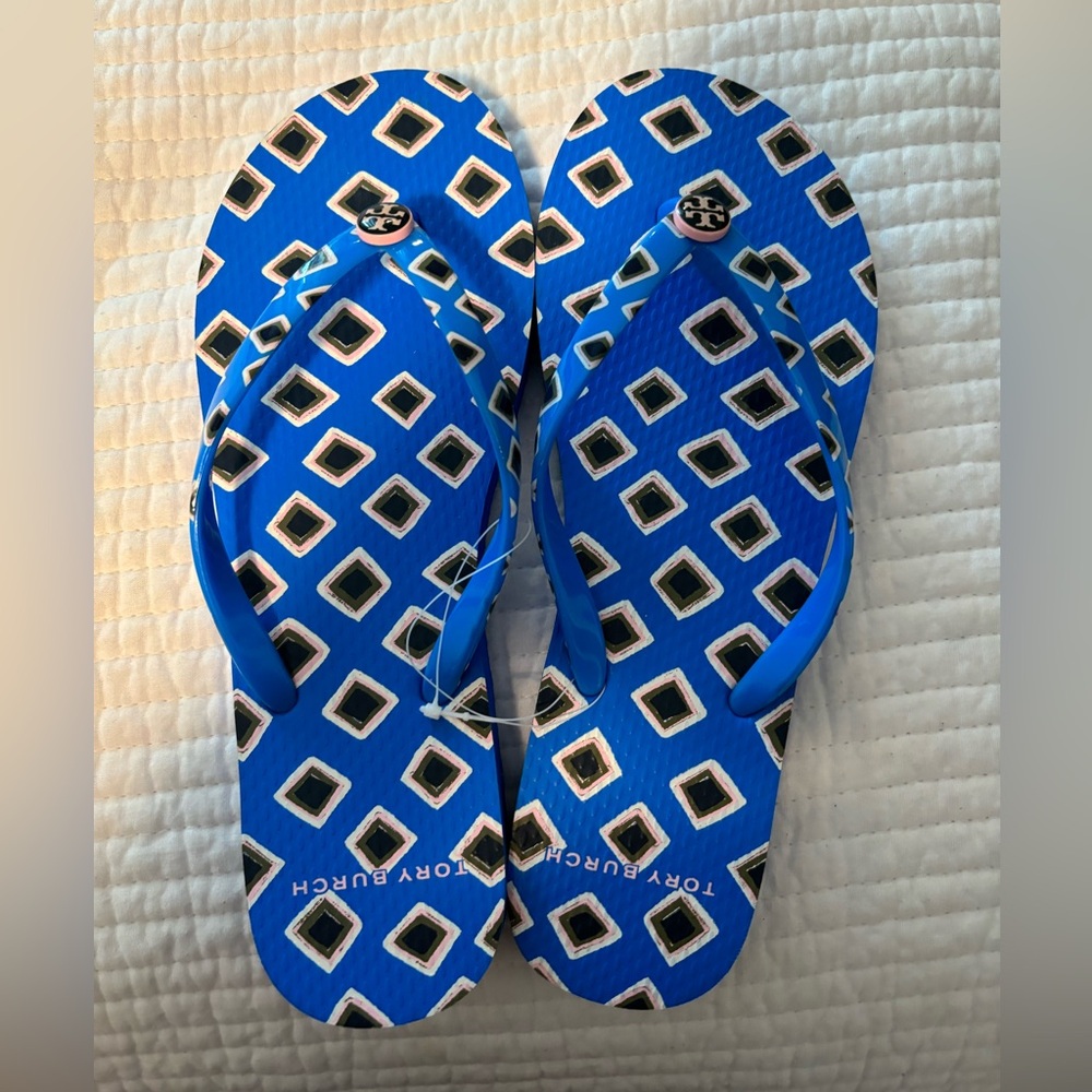 Tory Burch flip flops size 7 BNWT